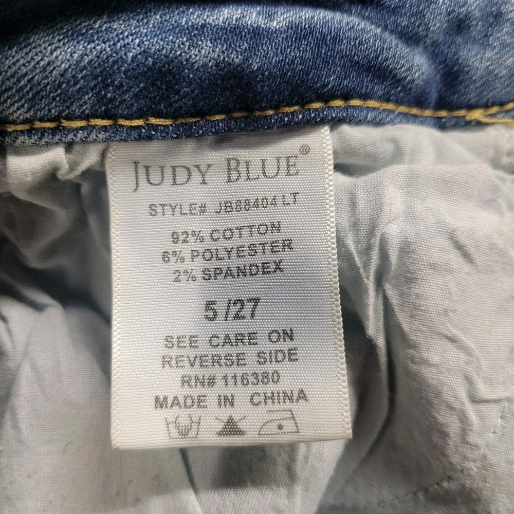 Judy Blue Los Angeles Boyfriend Distressed Jeans Light Wash Size 5/27 Denim